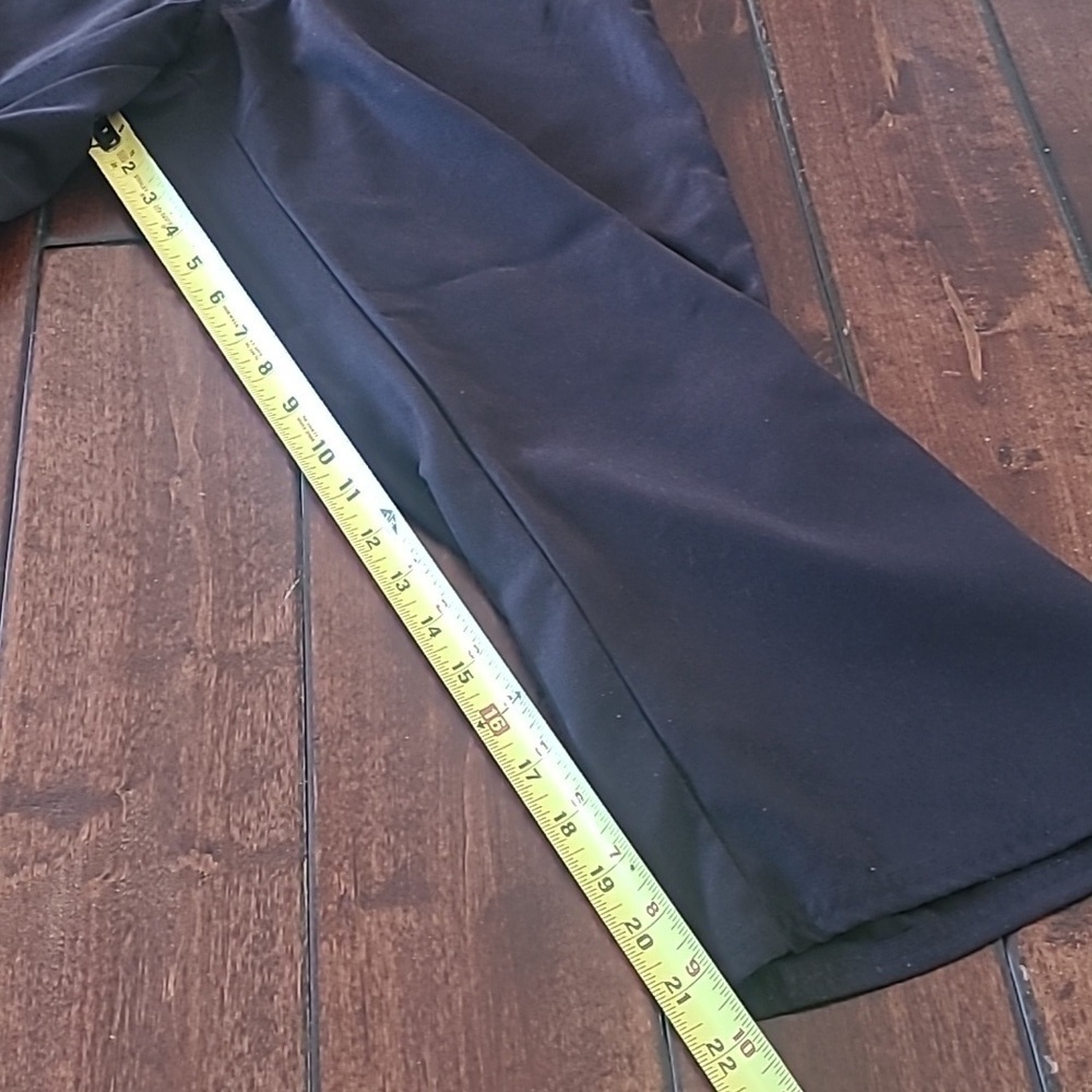 Patagonia Deep Navy/Black Lightweight Crop Athleisure Pant Size 6 - Picture 6 of 8
